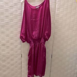 NWOT Fushia Ladies open arm cutout dress